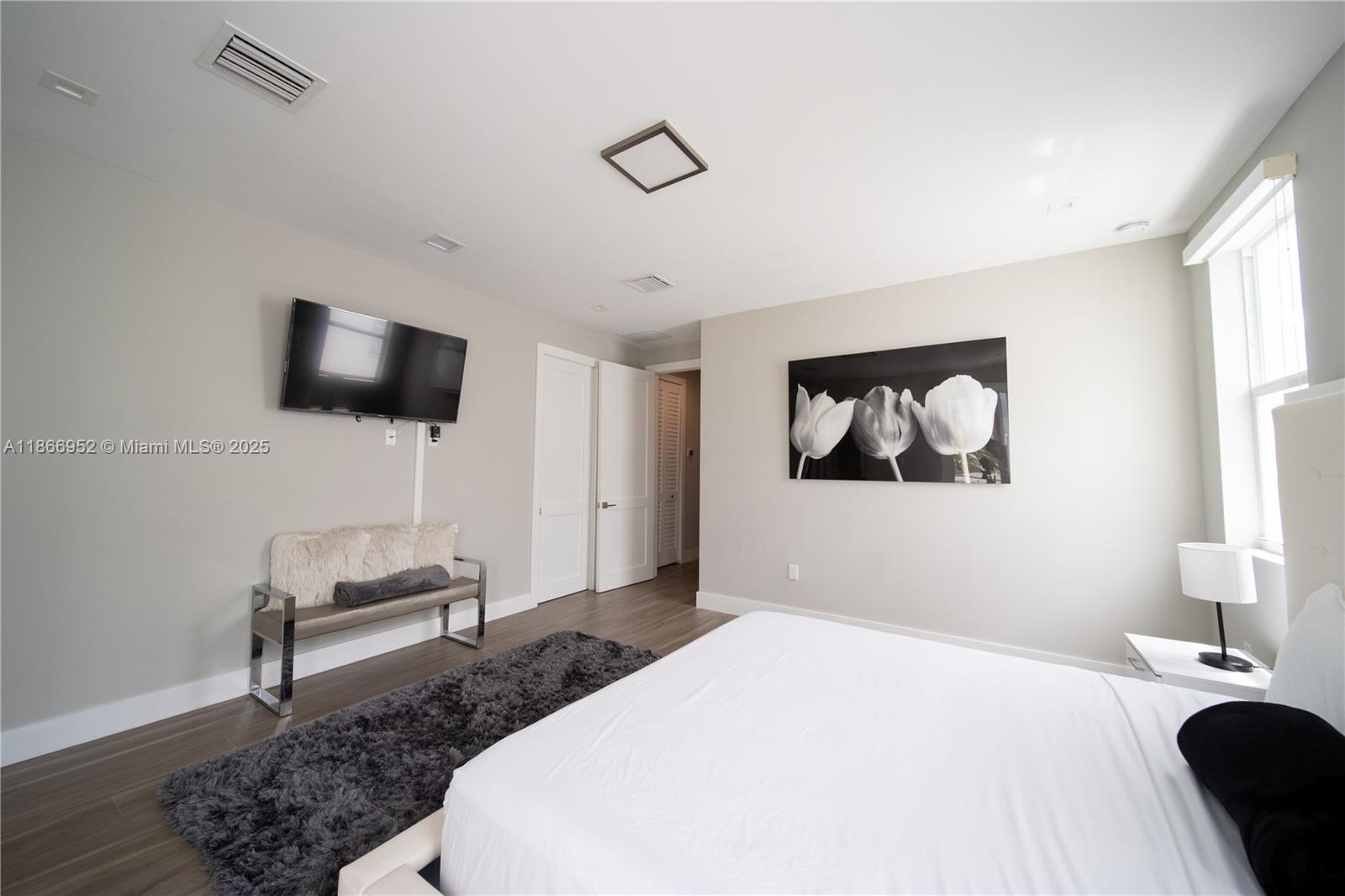 3653 SW 26th St # 3653