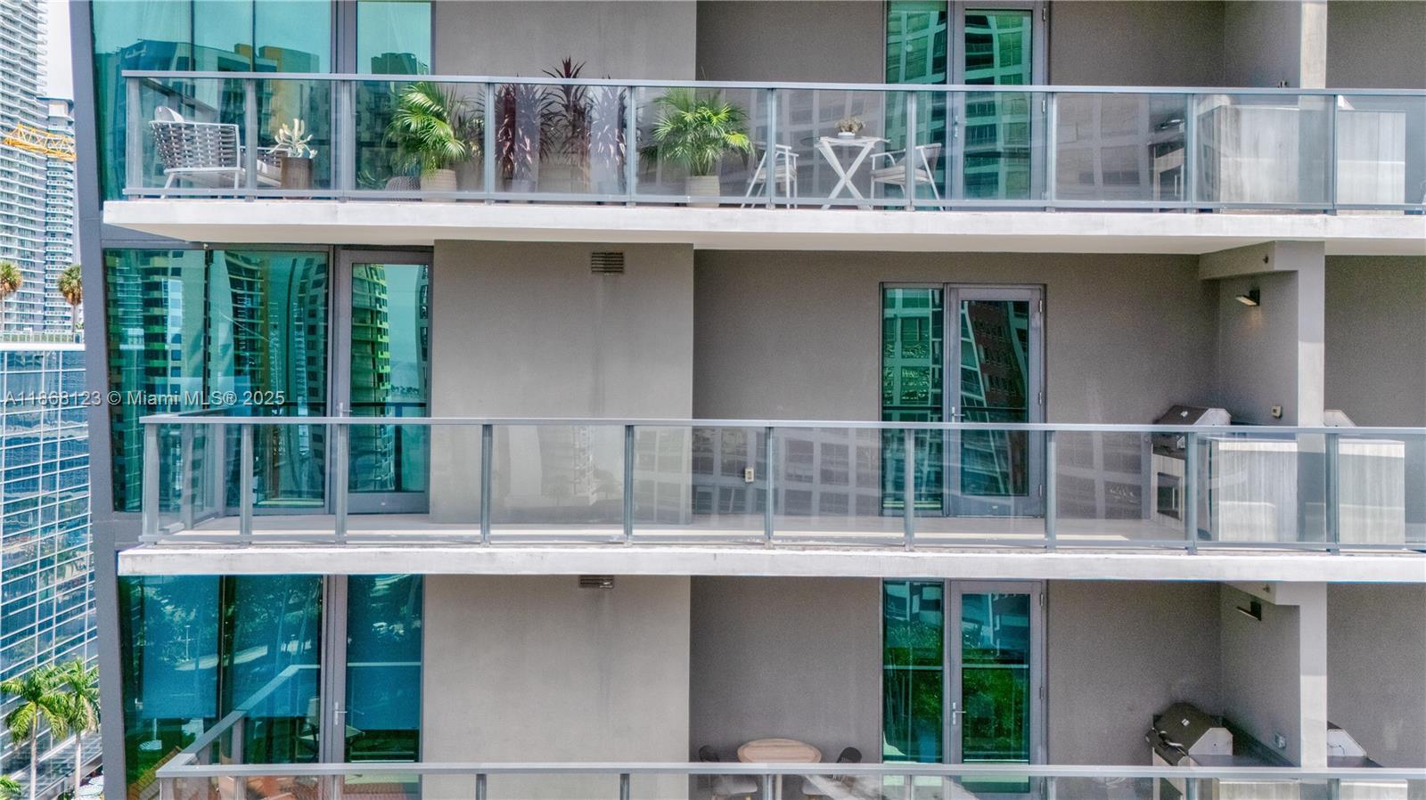 1451 Brickell Ave # 1204