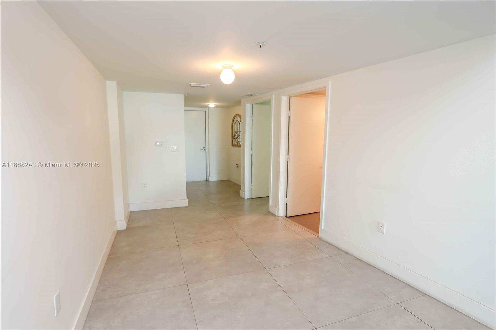6620 Indian Creek Dr # 213