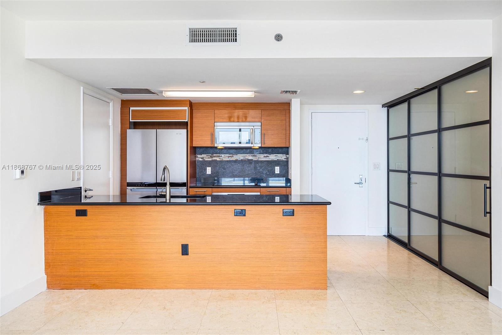 50 Biscayne Blvd # 1706