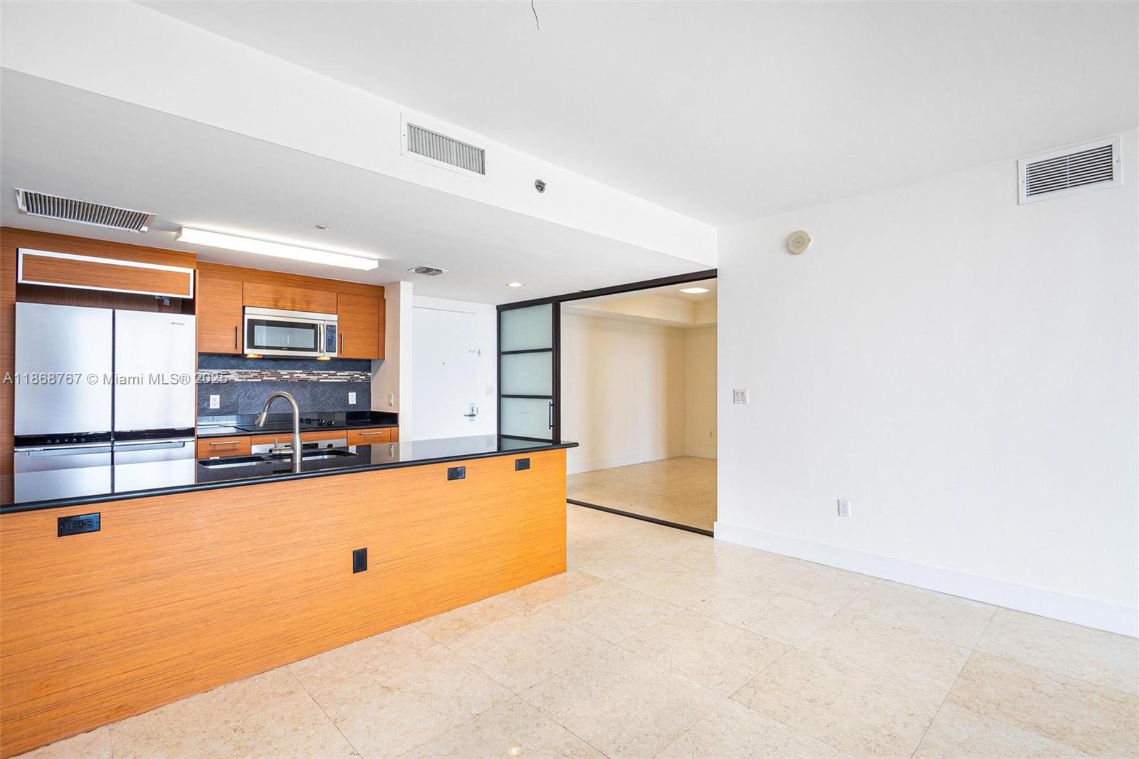 50 Biscayne Blvd # 1706