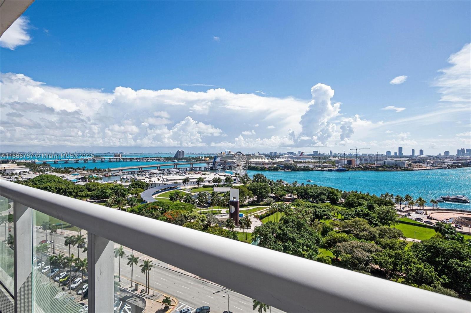 50 Biscayne Blvd # 1706