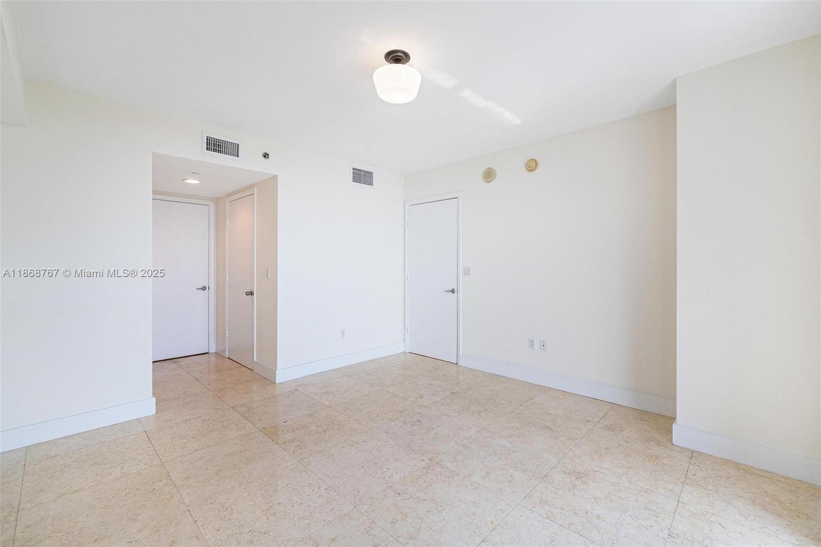 50 Biscayne Blvd # 1706