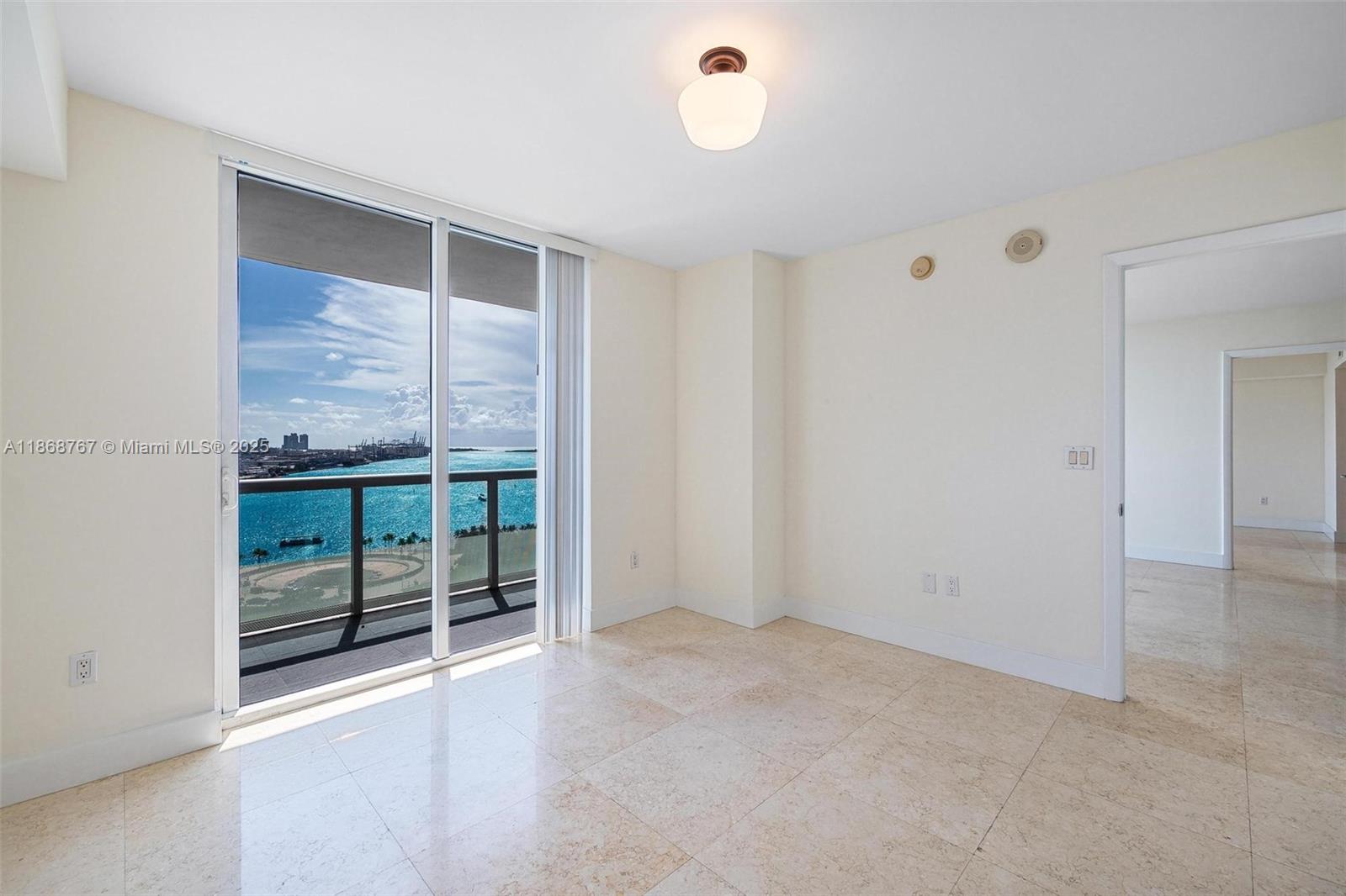 50 Biscayne Blvd # 1706