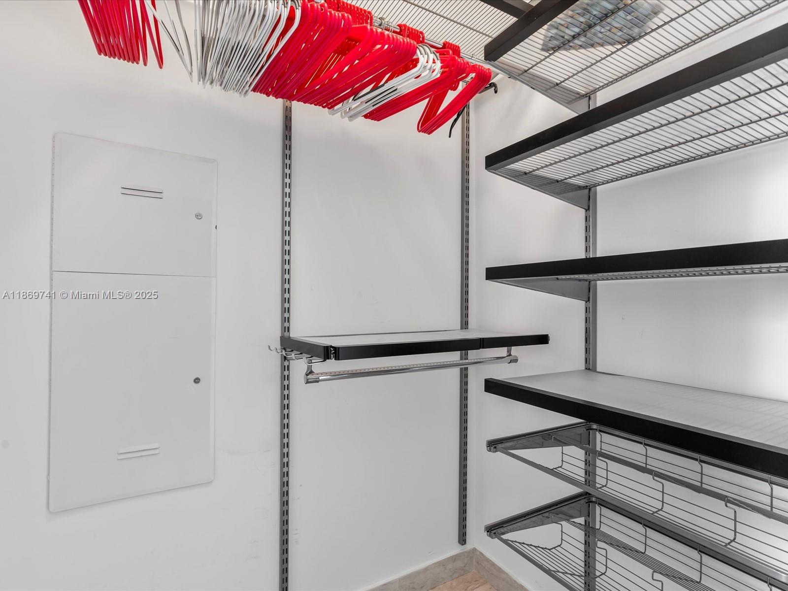 950 Brickell Bay Dr. # 5206