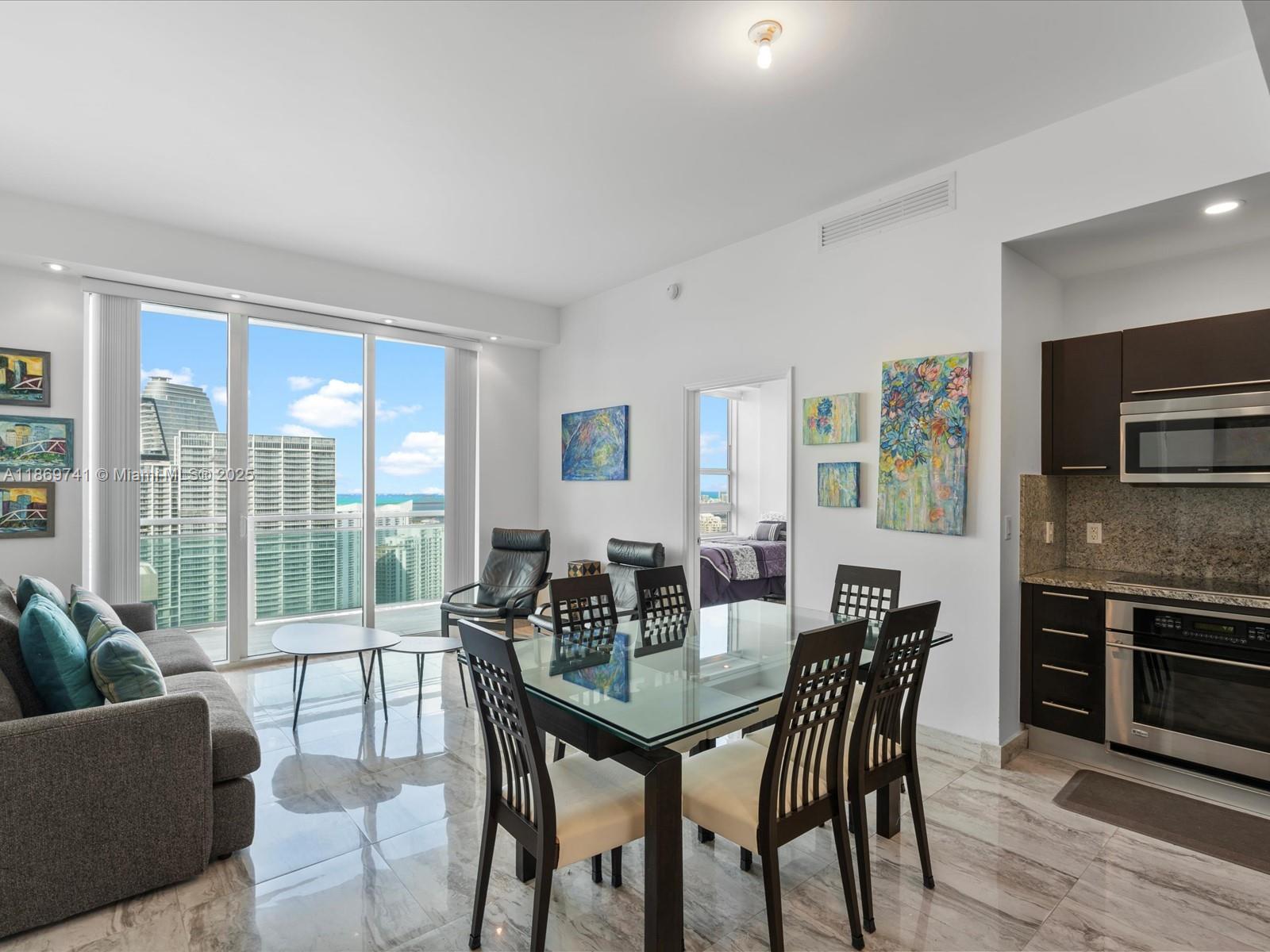 950 Brickell Bay Dr. # 5206