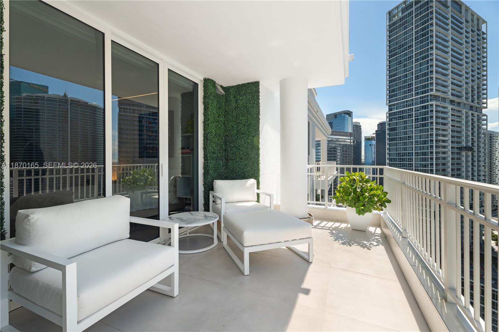 801 Brickell Key Blvd Unit: PH3306