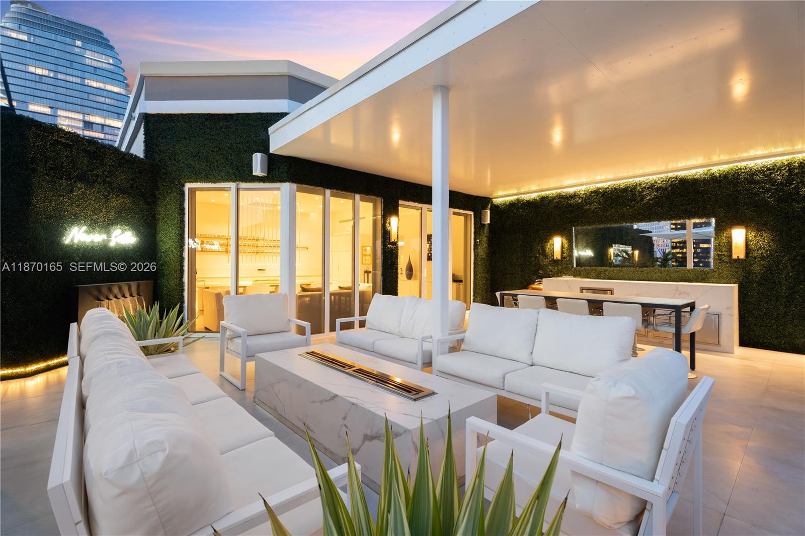 801 Brickell Key Blvd Unit: PH3306