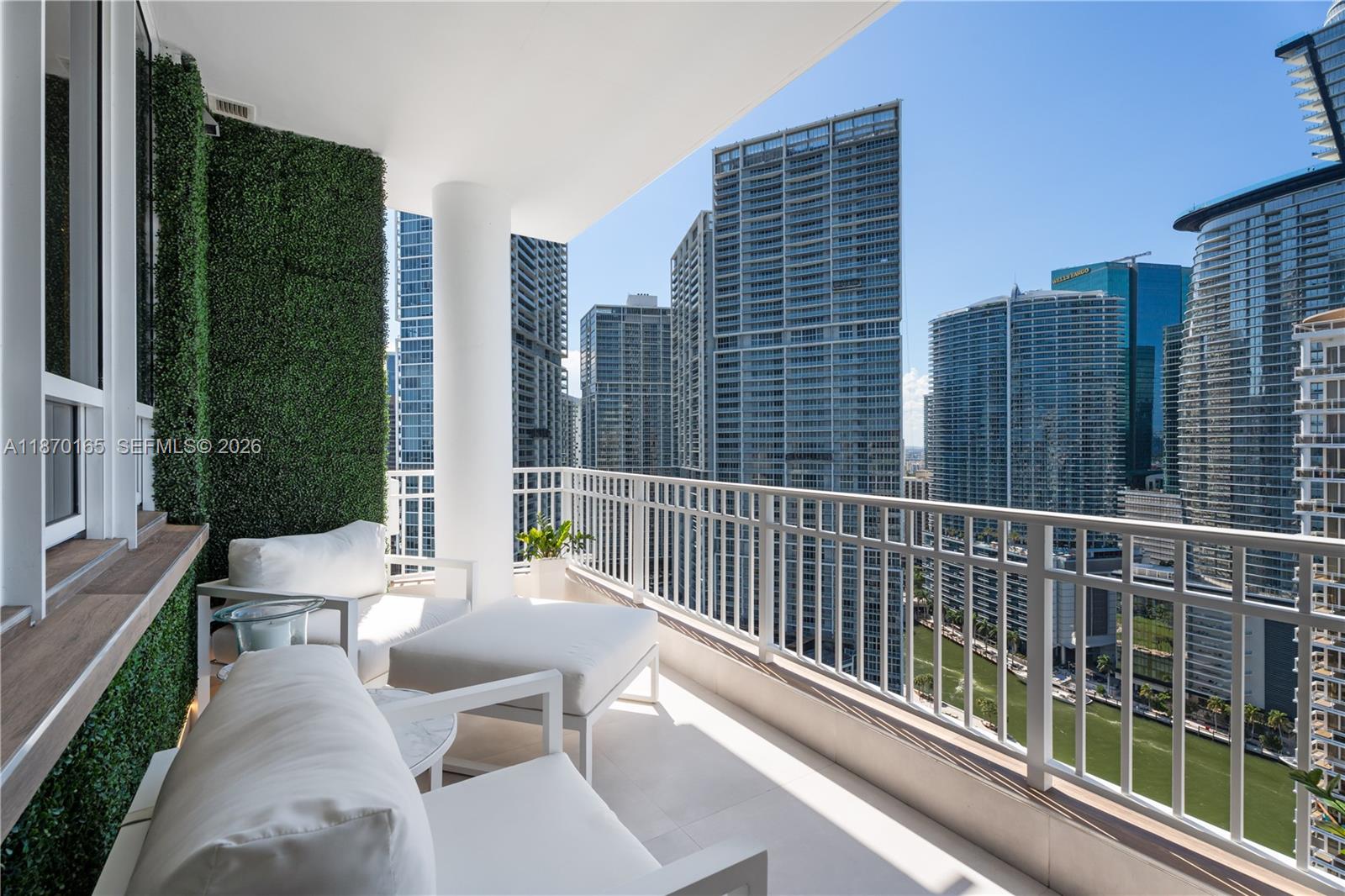 801 Brickell Key Blvd Unit: PH3306