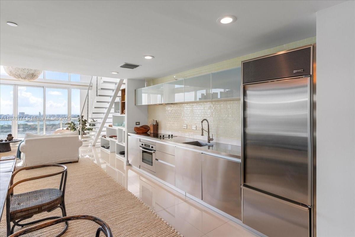 1040 Biscayne Blvd # 2904