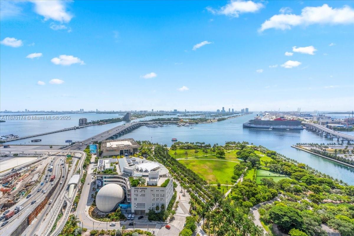 1040 Biscayne Blvd # 2904