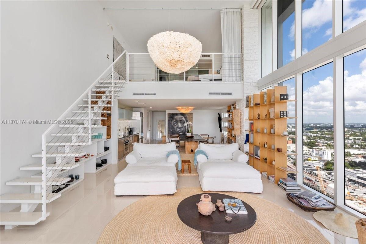 1040 Biscayne Blvd # 2904