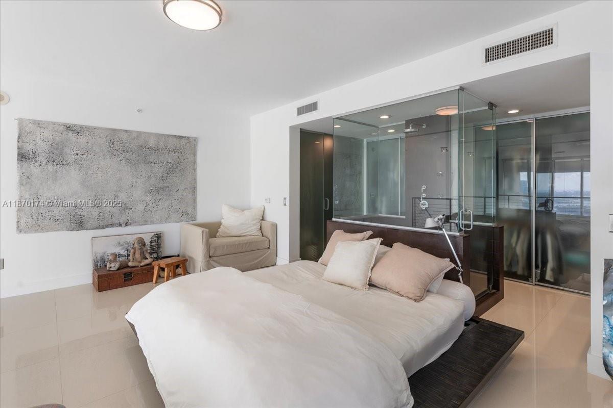 1040 Biscayne Blvd # 2904