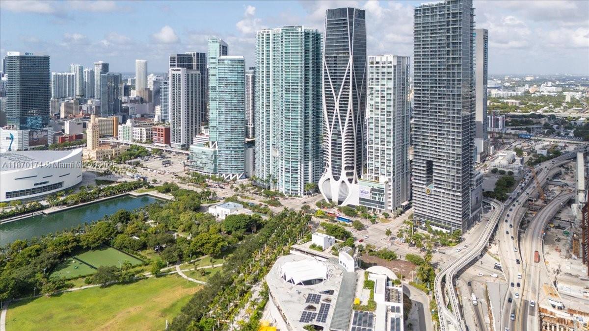 1040 Biscayne Blvd # 2904
