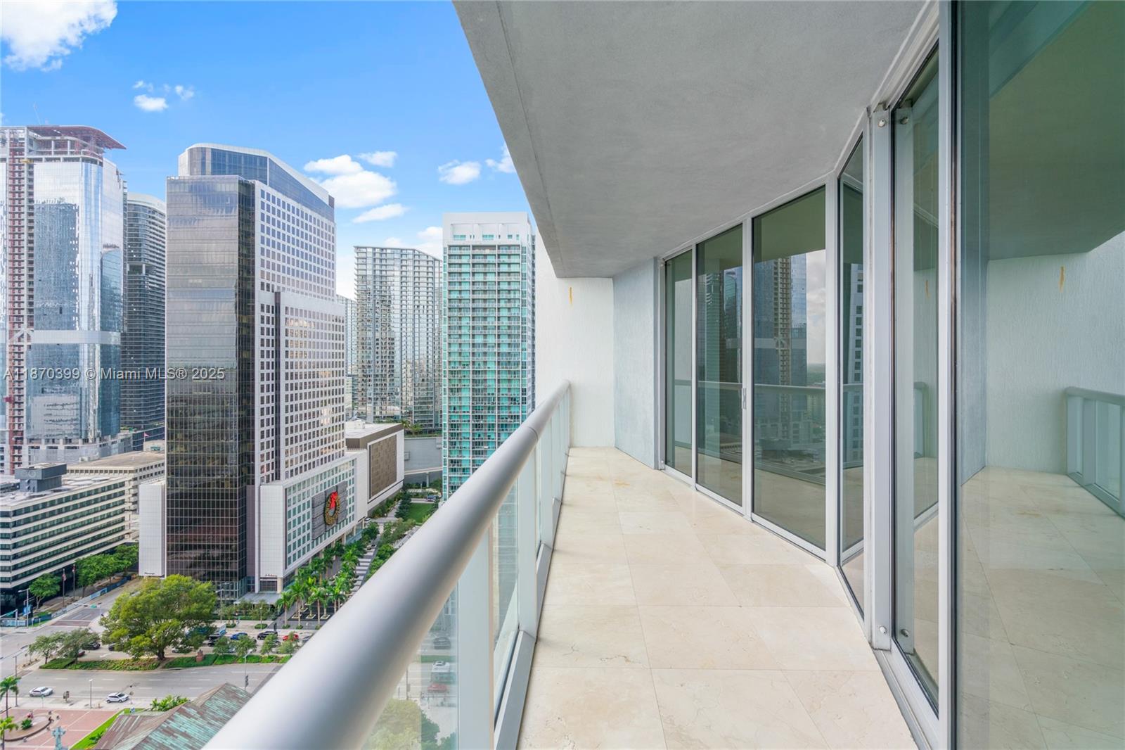495 Brickell Ave # 2709