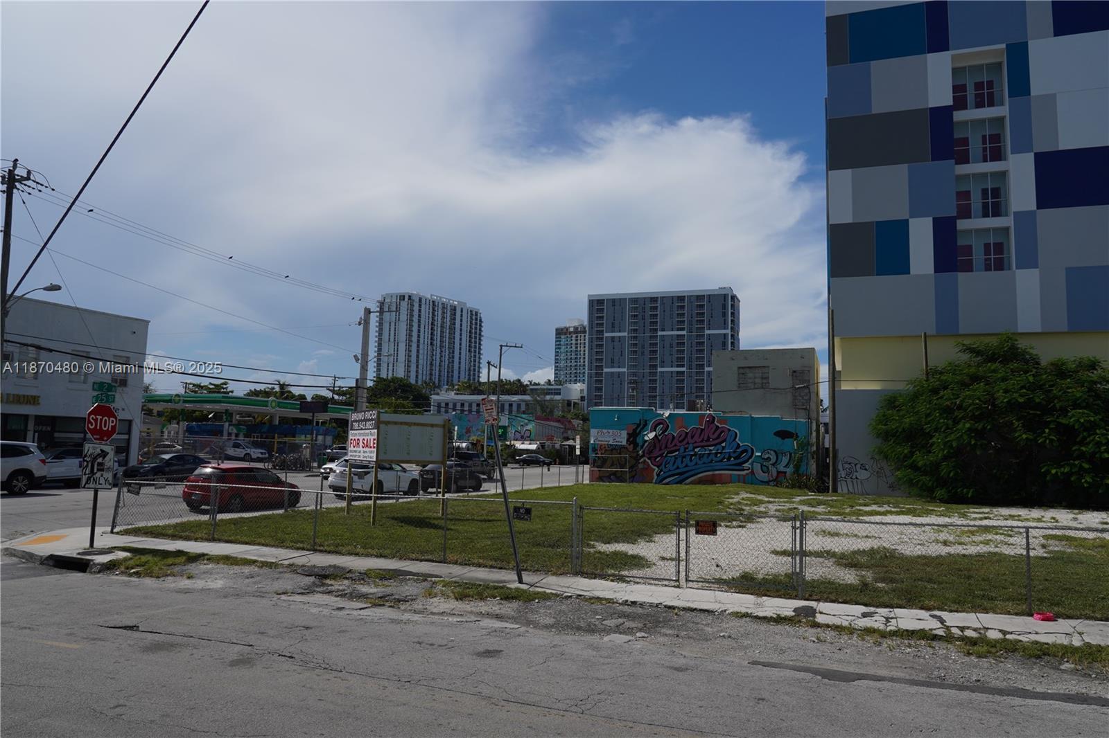 215 NE 25 STREET