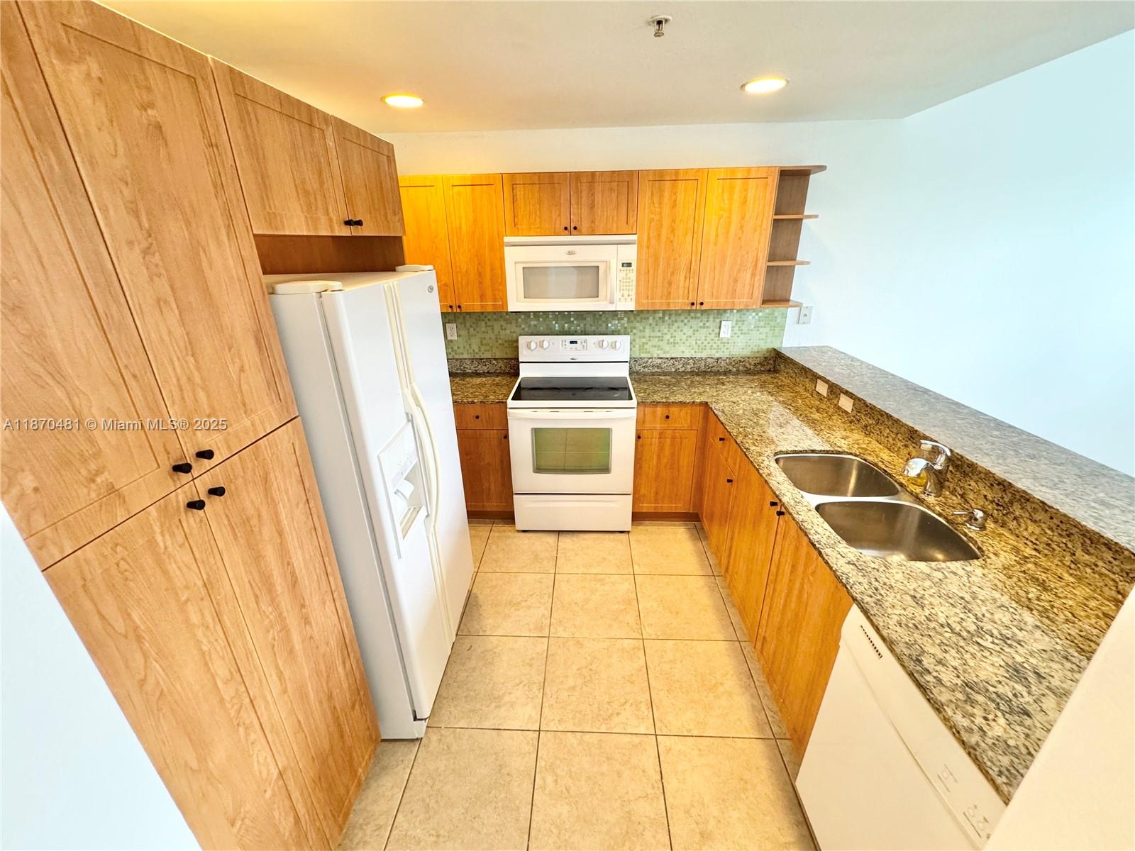 10850 NW 89th Ter # 5 Unit: 210-5
