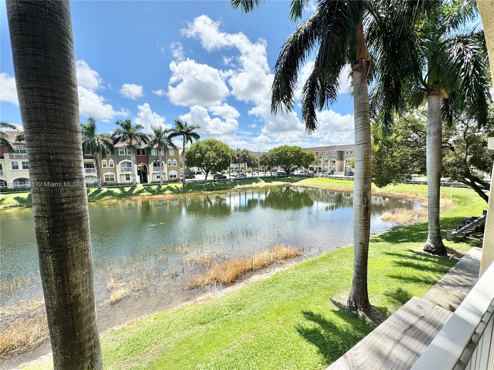 10850 NW 89th Ter # 5 Unit: 210-5