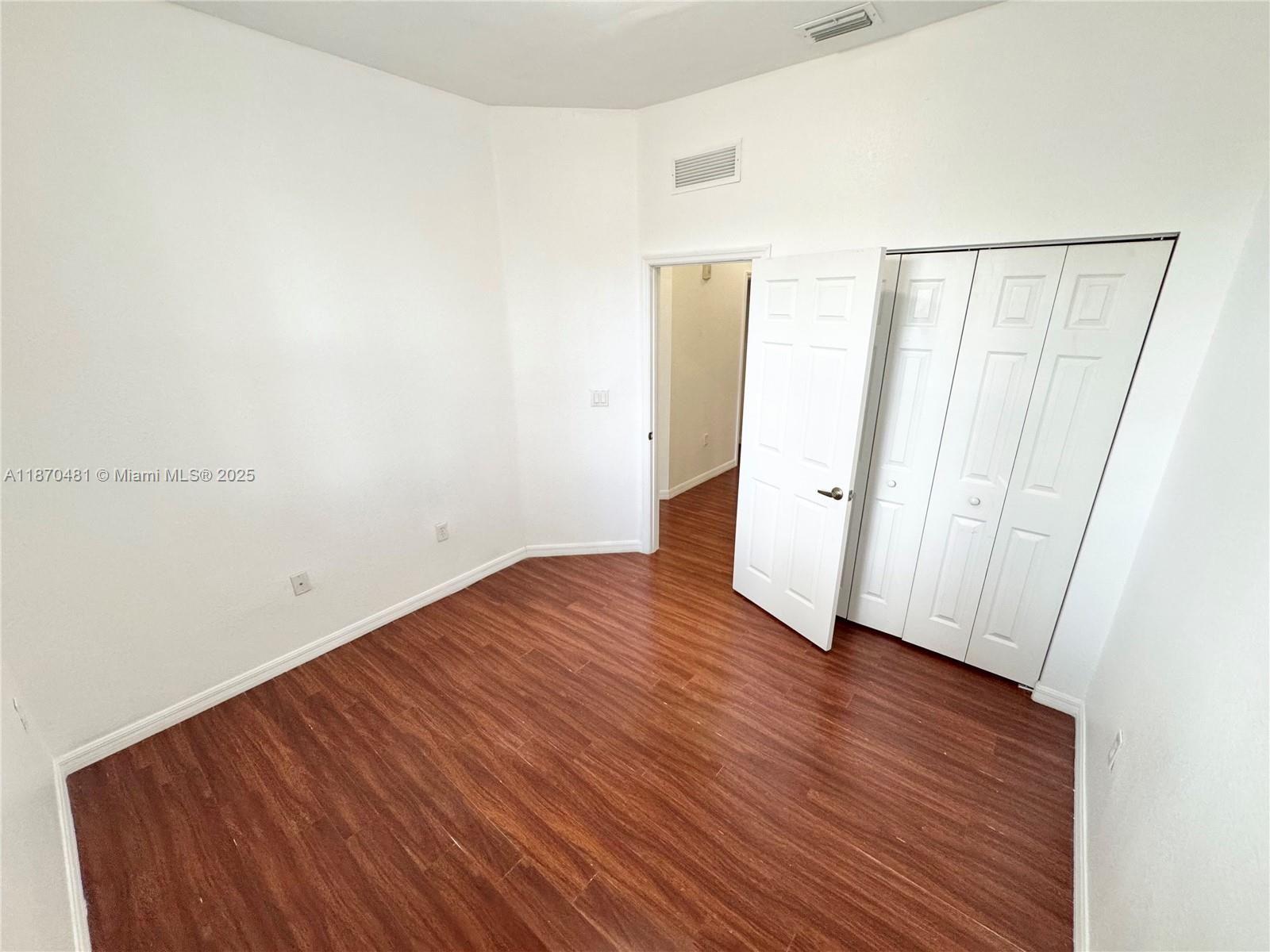 10850 NW 89th Ter # 5 Unit: 210-5