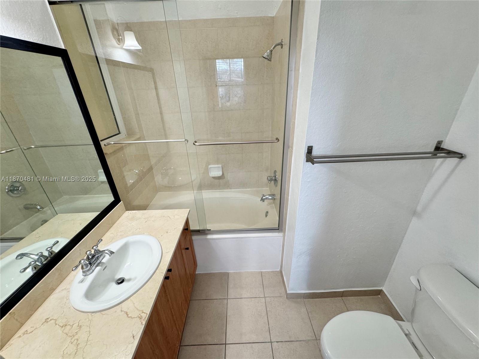 10850 NW 89th Ter # 5 Unit: 210-5