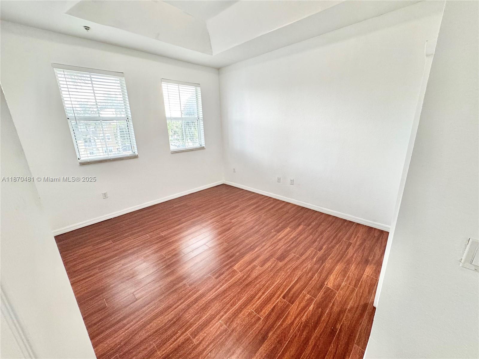 10850 NW 89th Ter # 5 Unit: 210-5