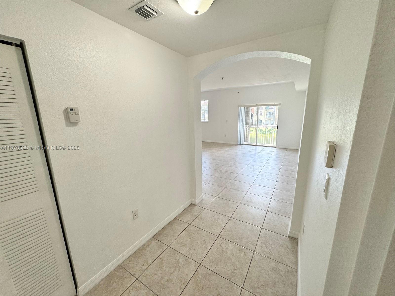 10850 NW 89th Ter # 5 Unit: 210-5