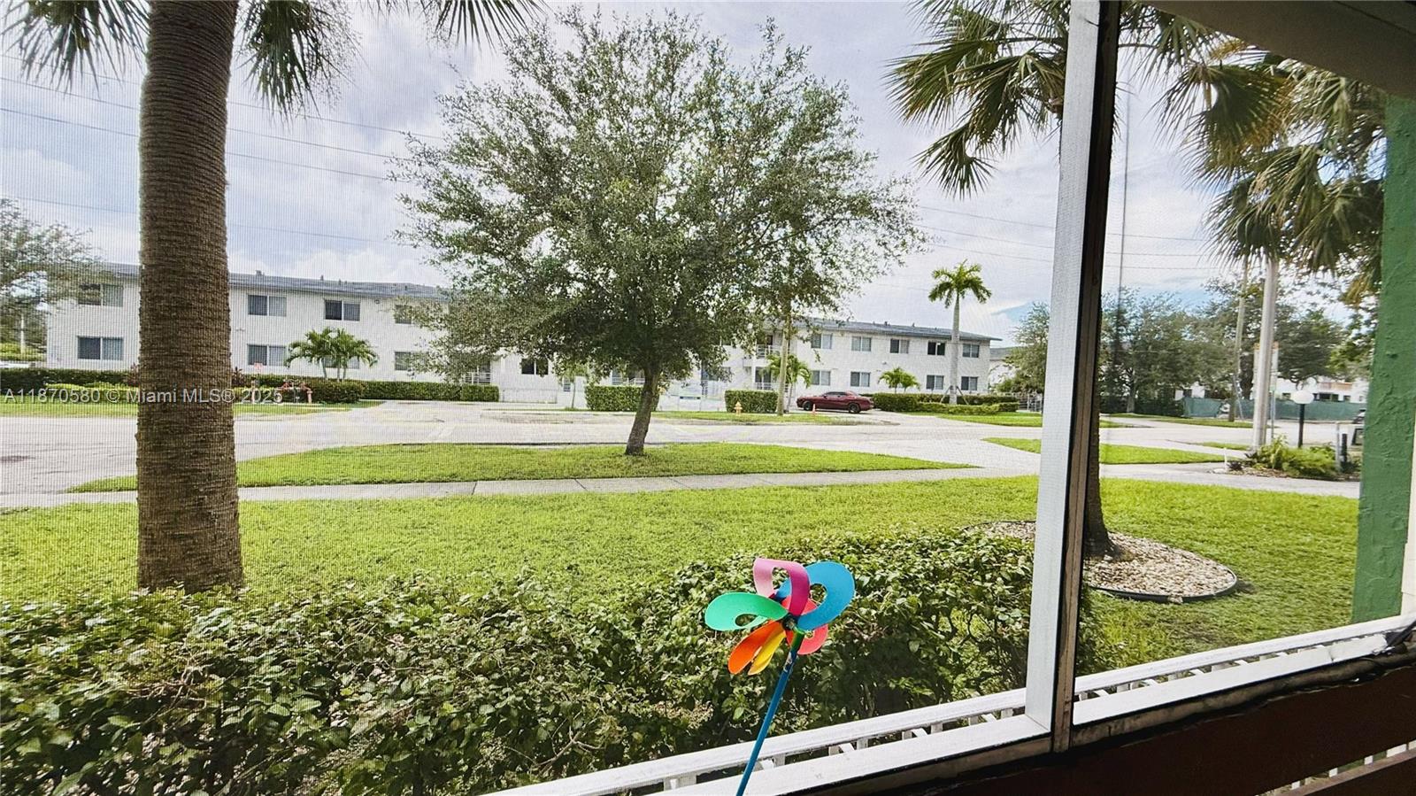 13101 Memorial Hwy # 104