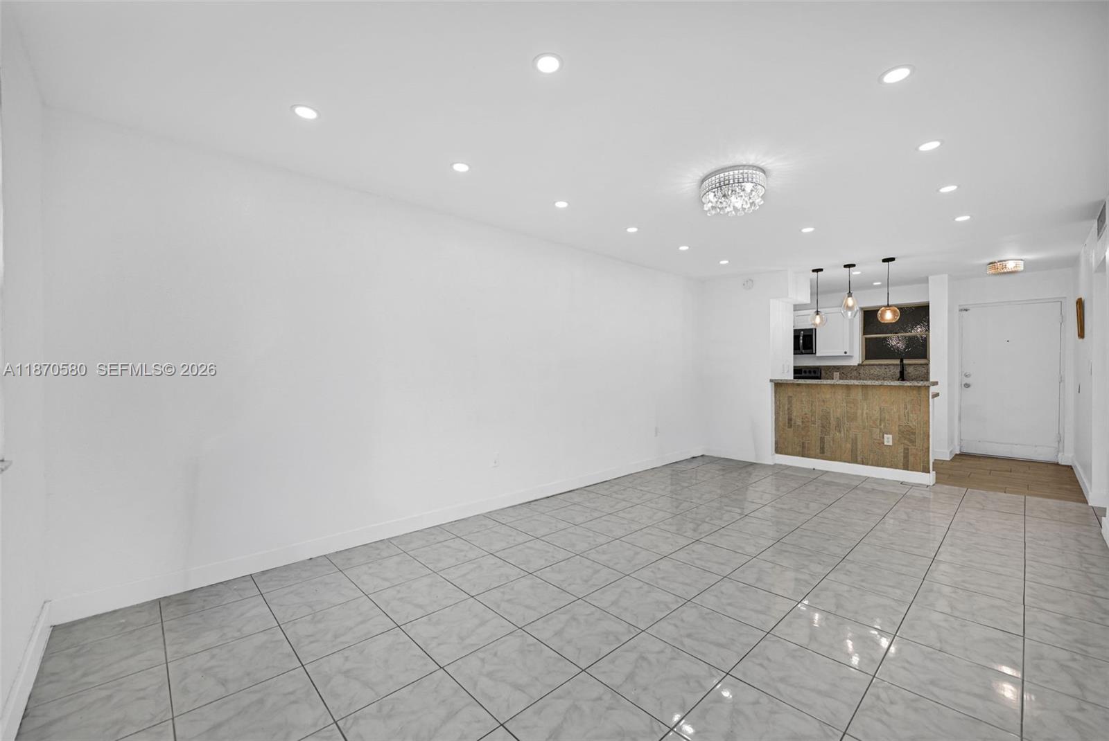13101 Memorial Hwy # 104