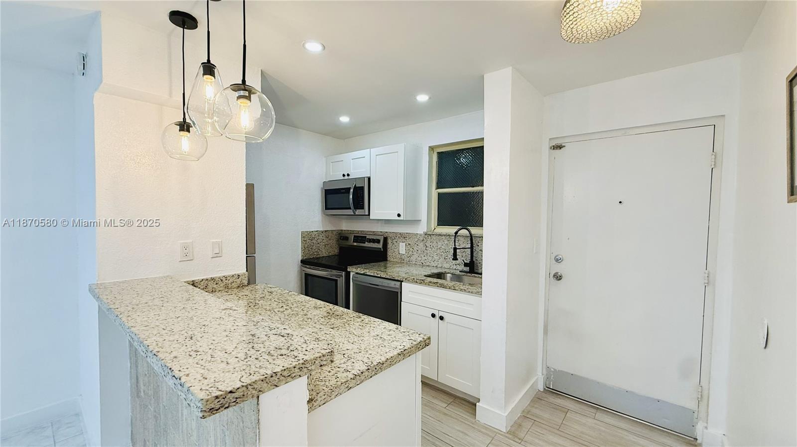 13101 Memorial Hwy # 104