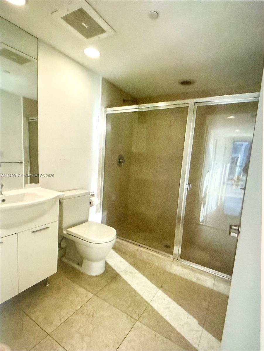 475 Brickell Ave # 2915
