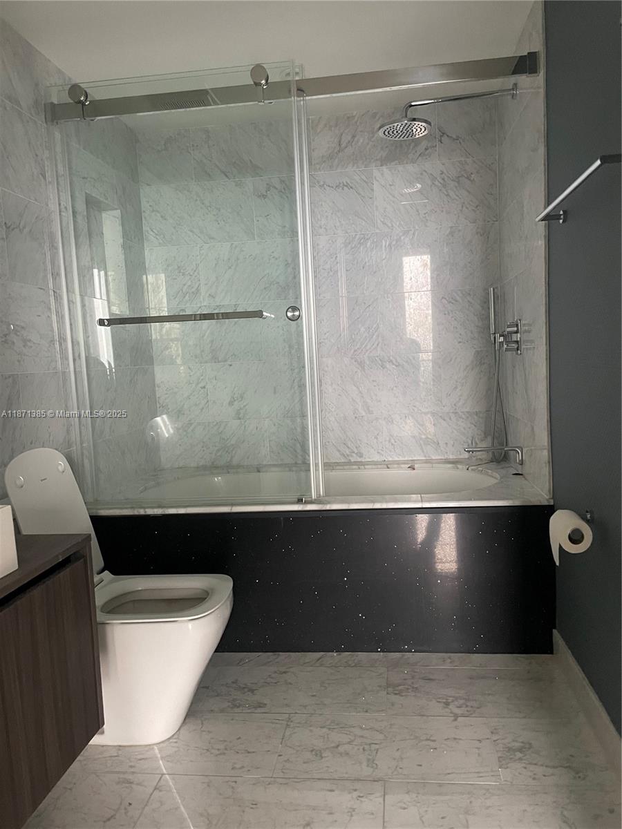 1000 Brickell Plaza # 4904