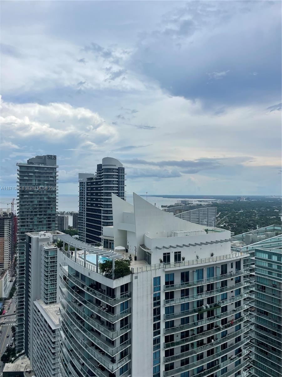 1000 Brickell Plaza # 4904