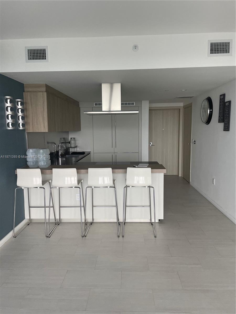 1000 Brickell Plaza # 4904