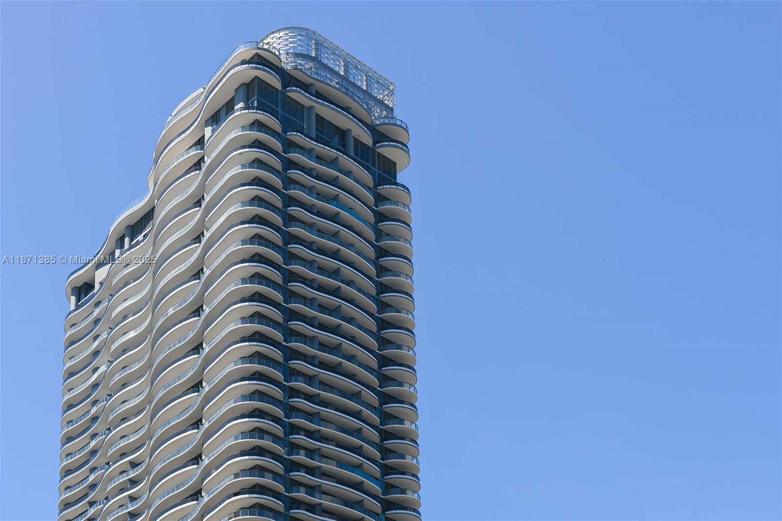 1000 Brickell Plaza # 4904