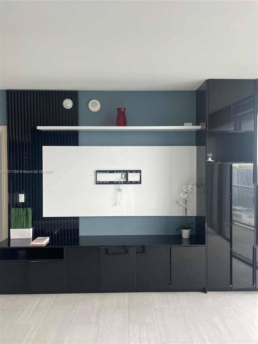1000 Brickell Plaza # 4904