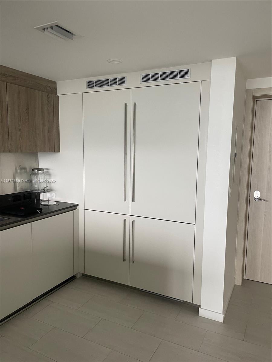 1000 Brickell Plaza # 4904