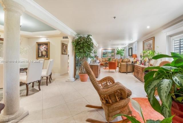 1400 Salzedo St # 305, Coral Gables Unit: 305