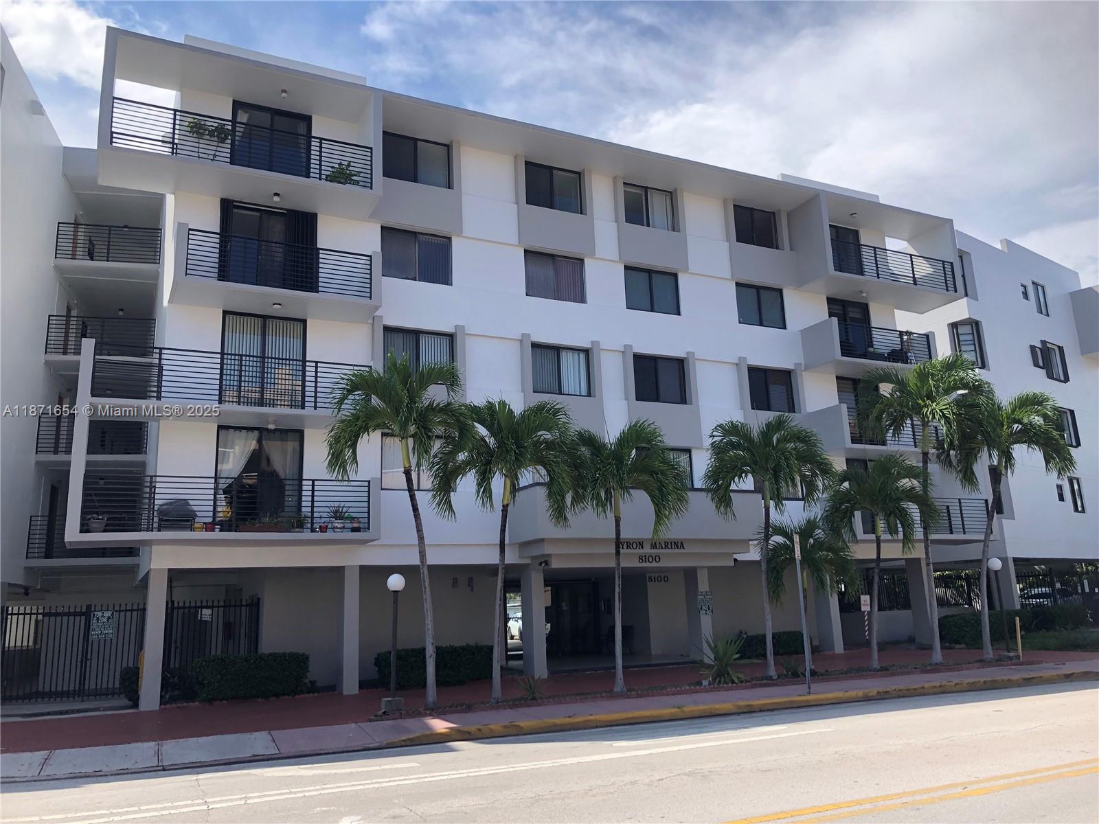 8100 Byron Ave # 509