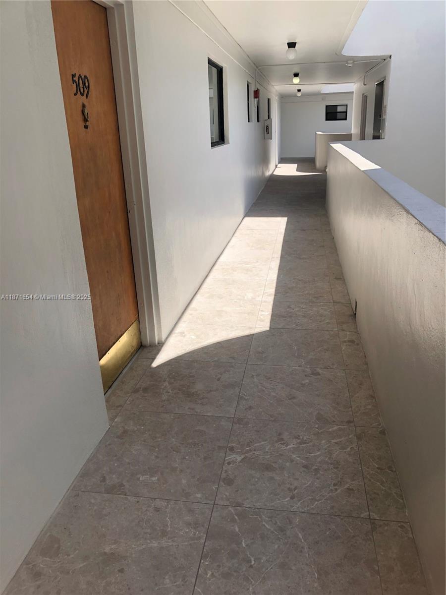 8100 Byron Ave # 509