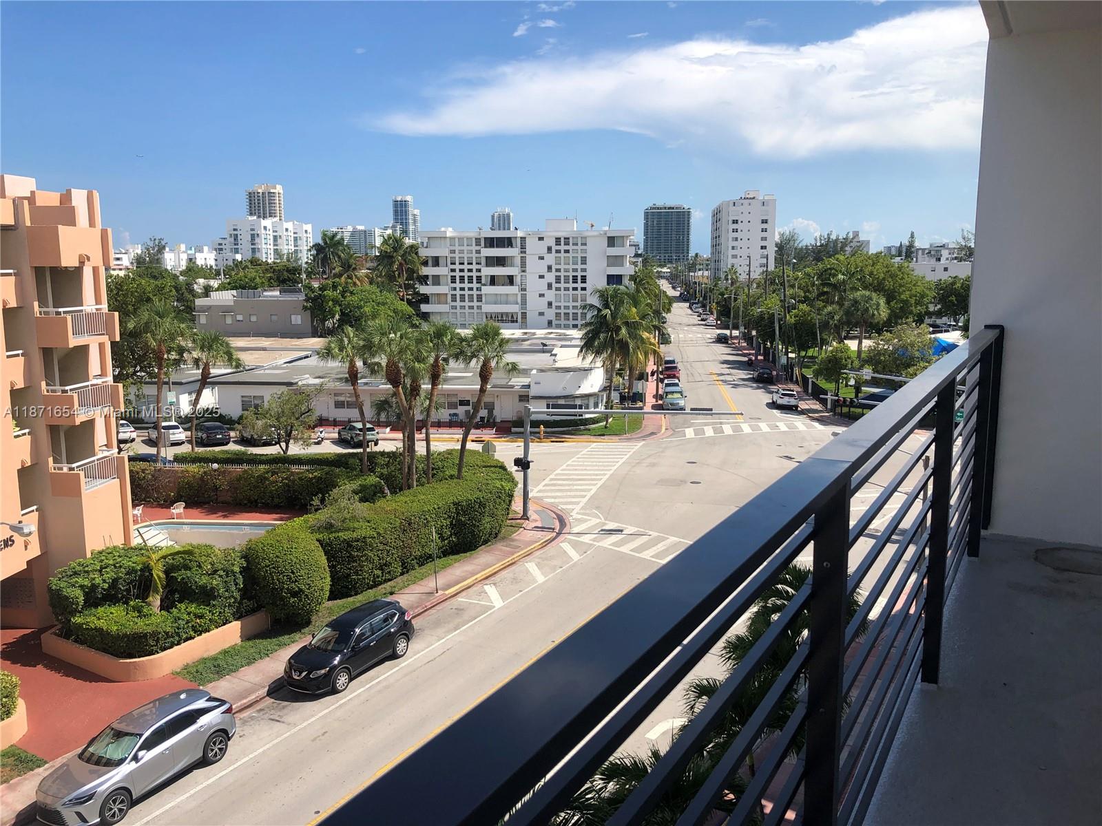 8100 Byron Ave # 509
