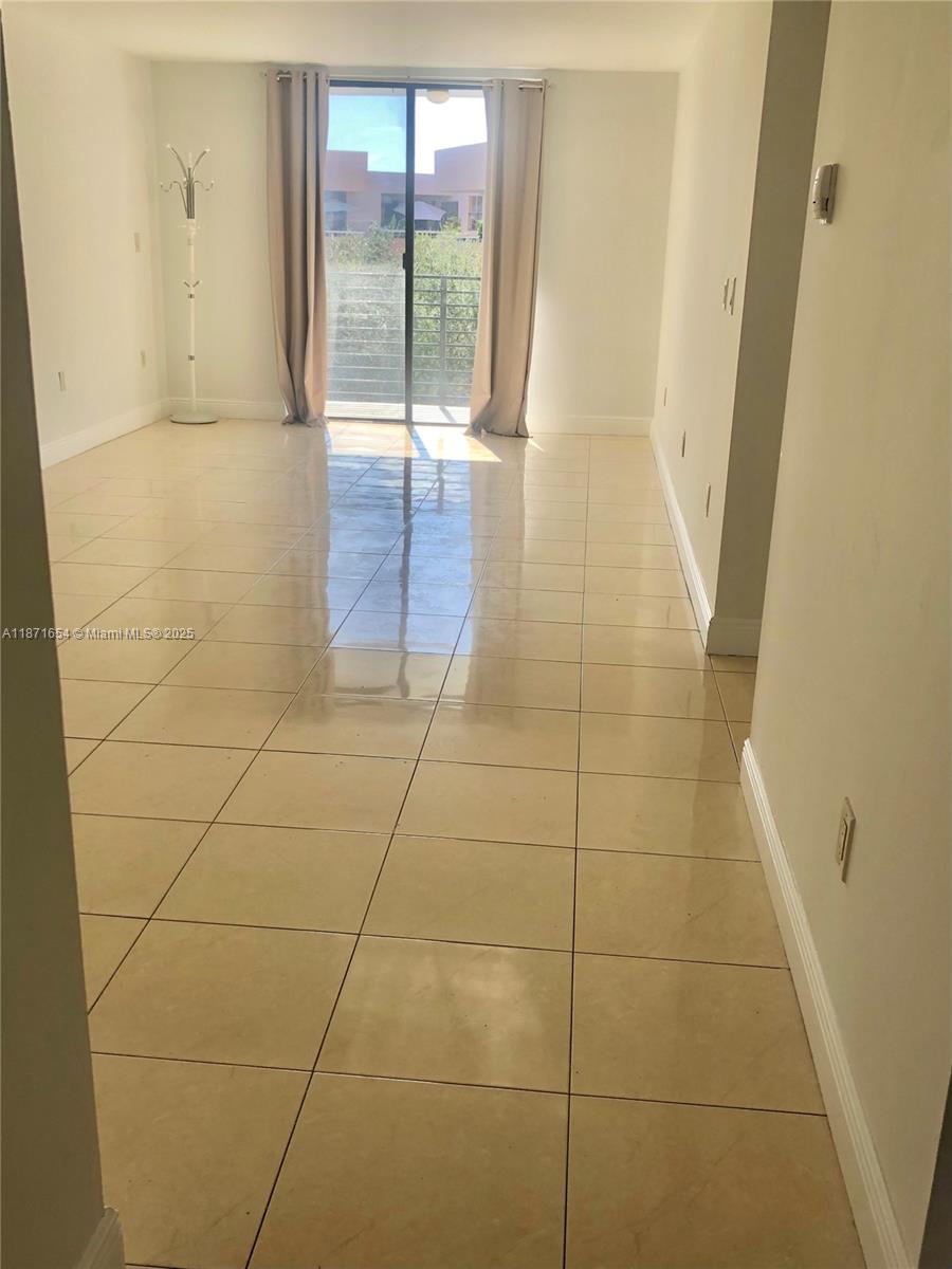 8100 Byron Ave # 509