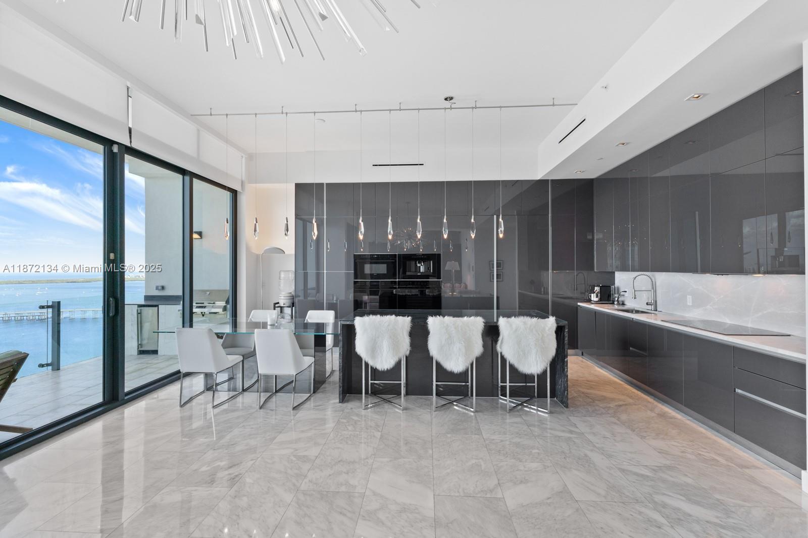 1451 Brickell Ave # 4901