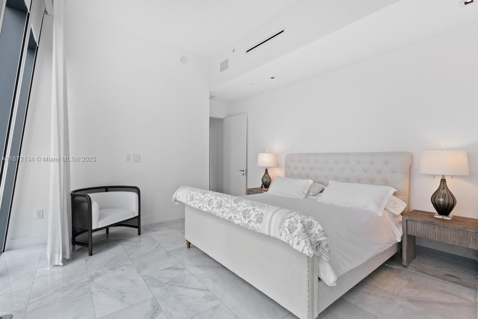 1451 Brickell Ave # 4901
