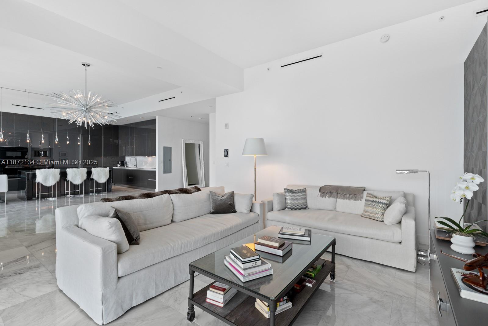 1451 Brickell Ave # 4901