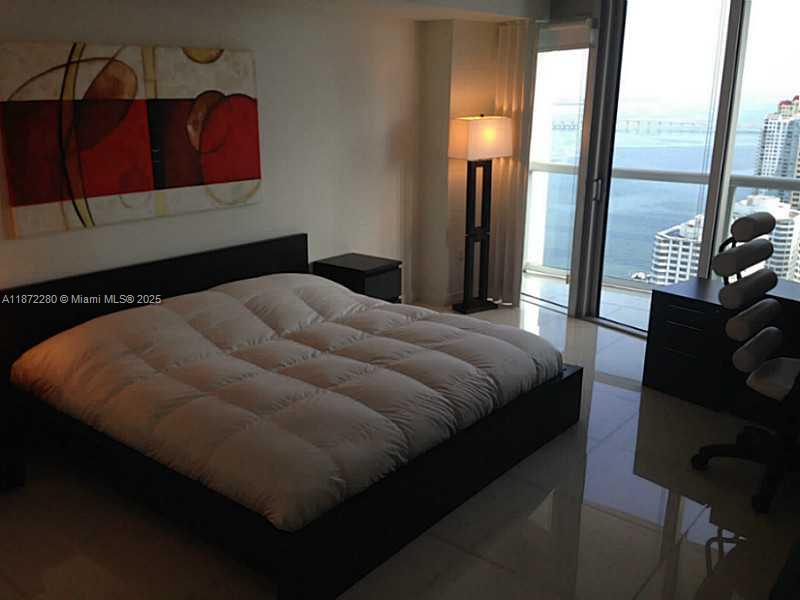 495 BRICKELL AV # 3709