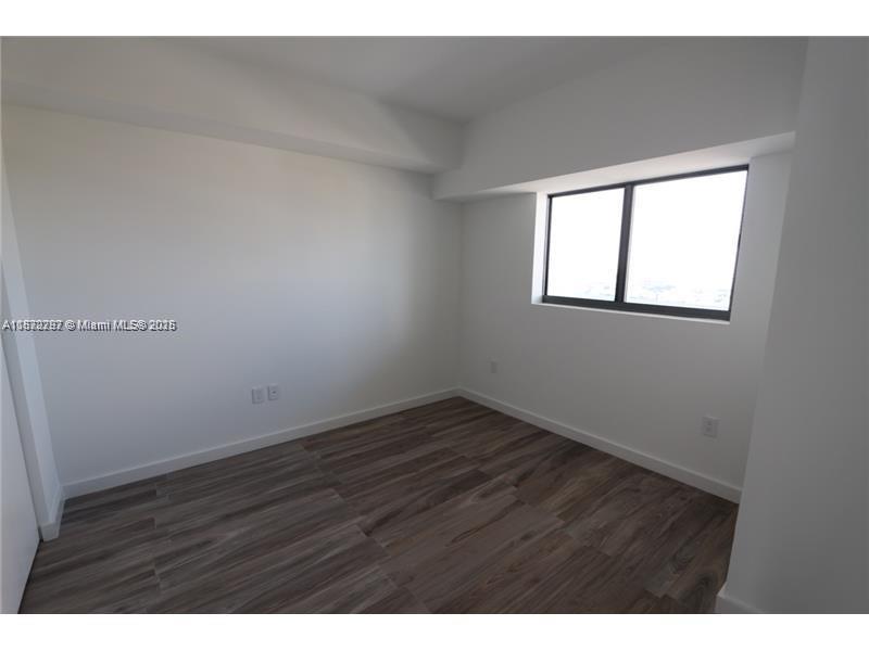 460 NE 28 ST # 2505