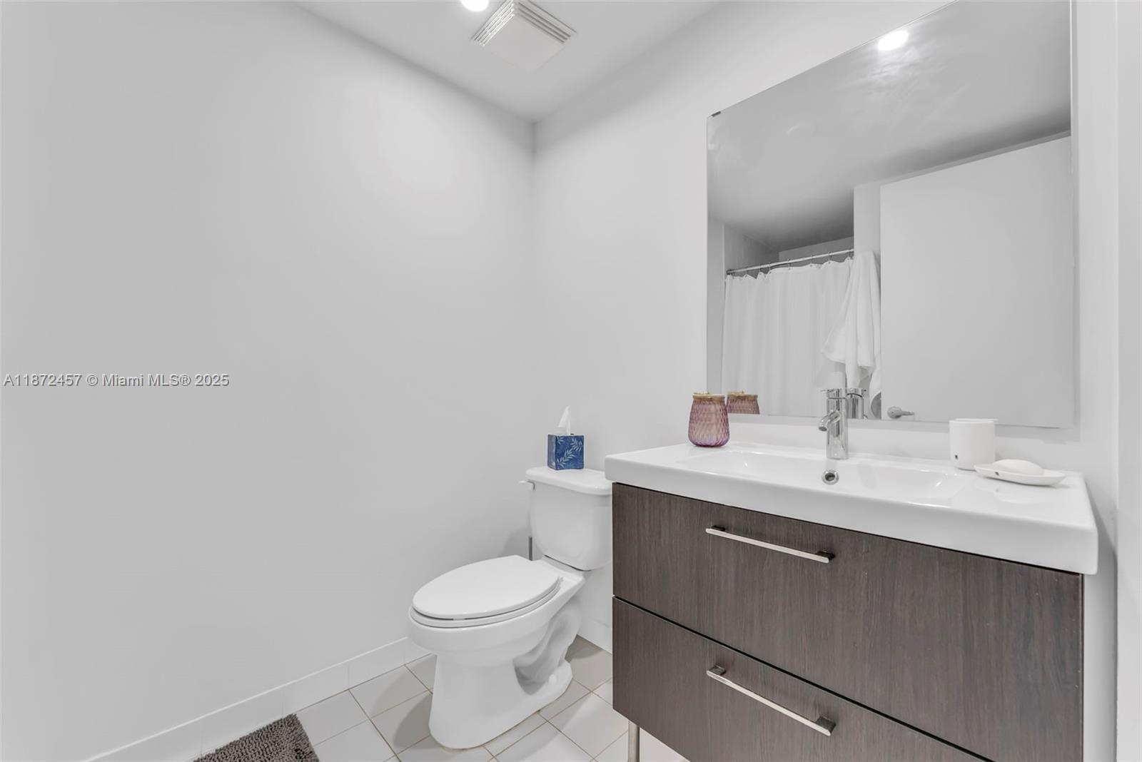 690 SW 1st Ct # 2710