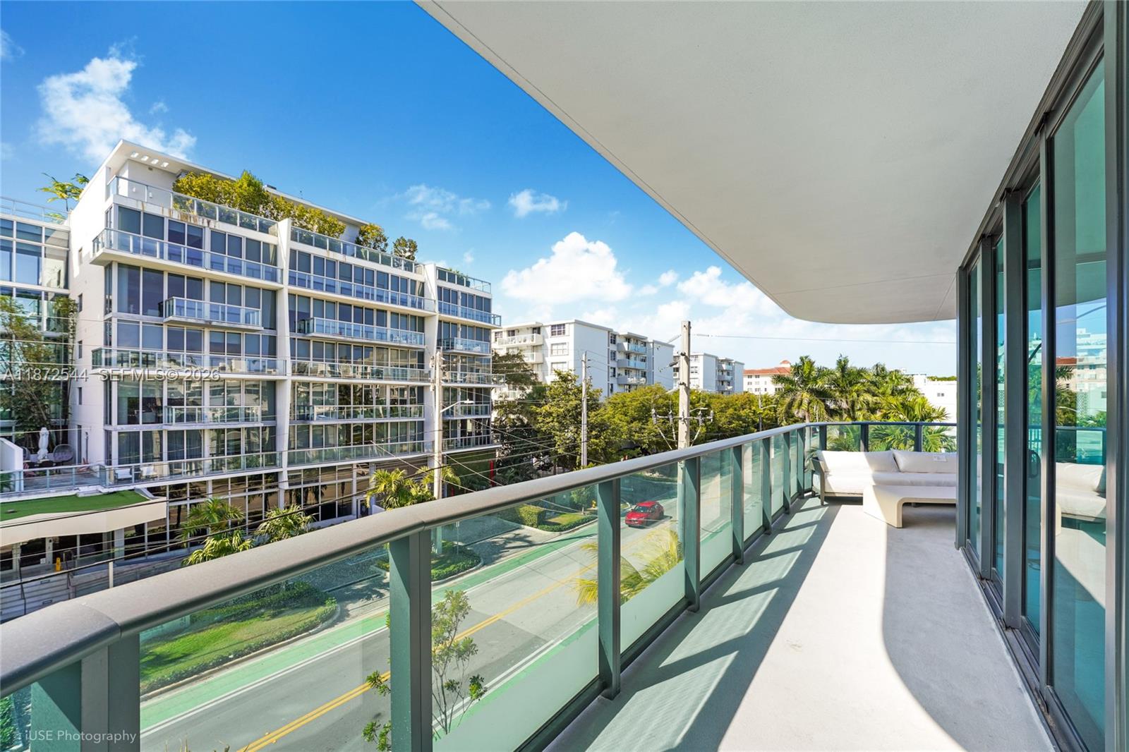 9901 W Bay Harbor Dr # 403