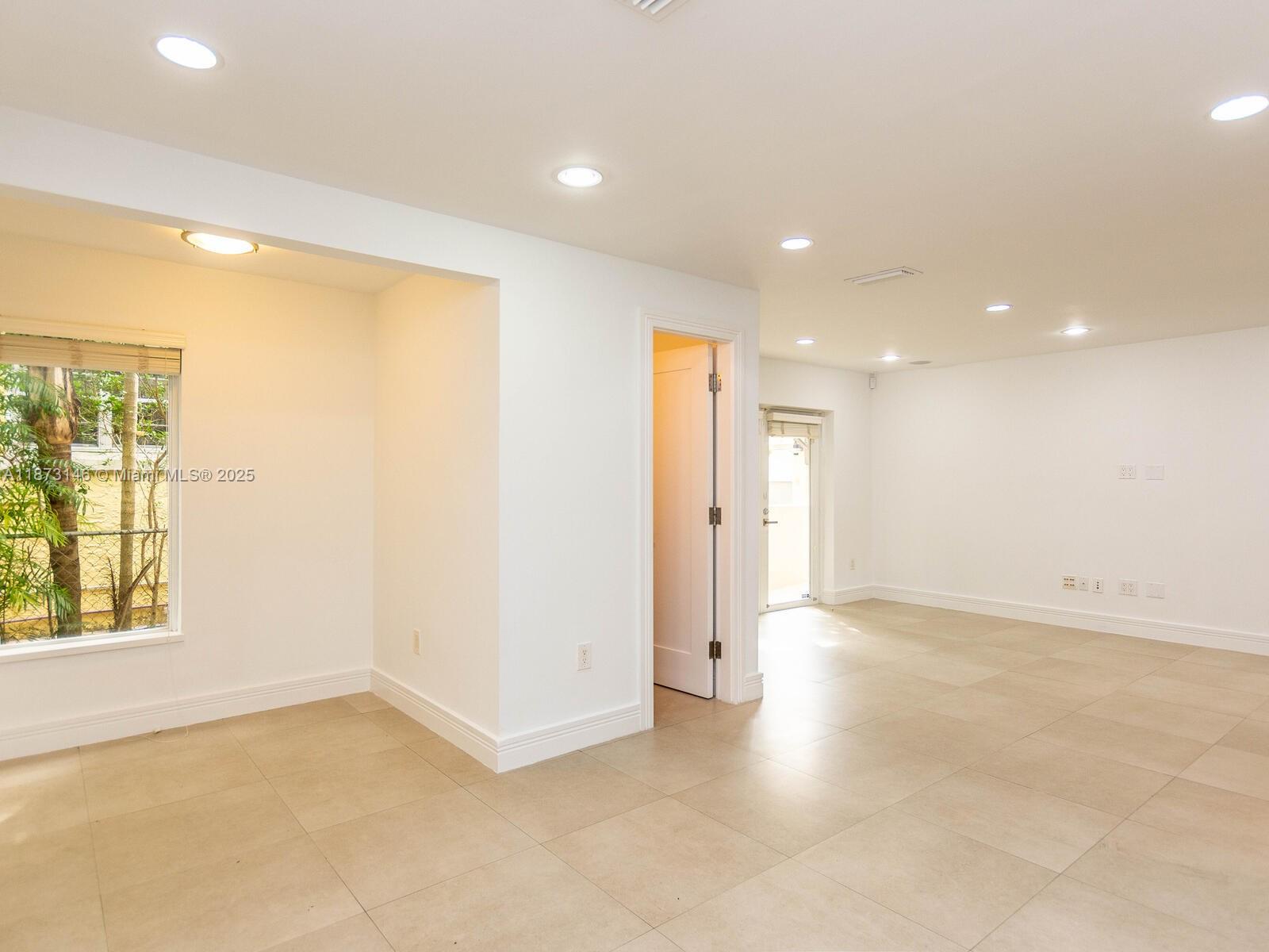 1310 Salzedo St # 1310