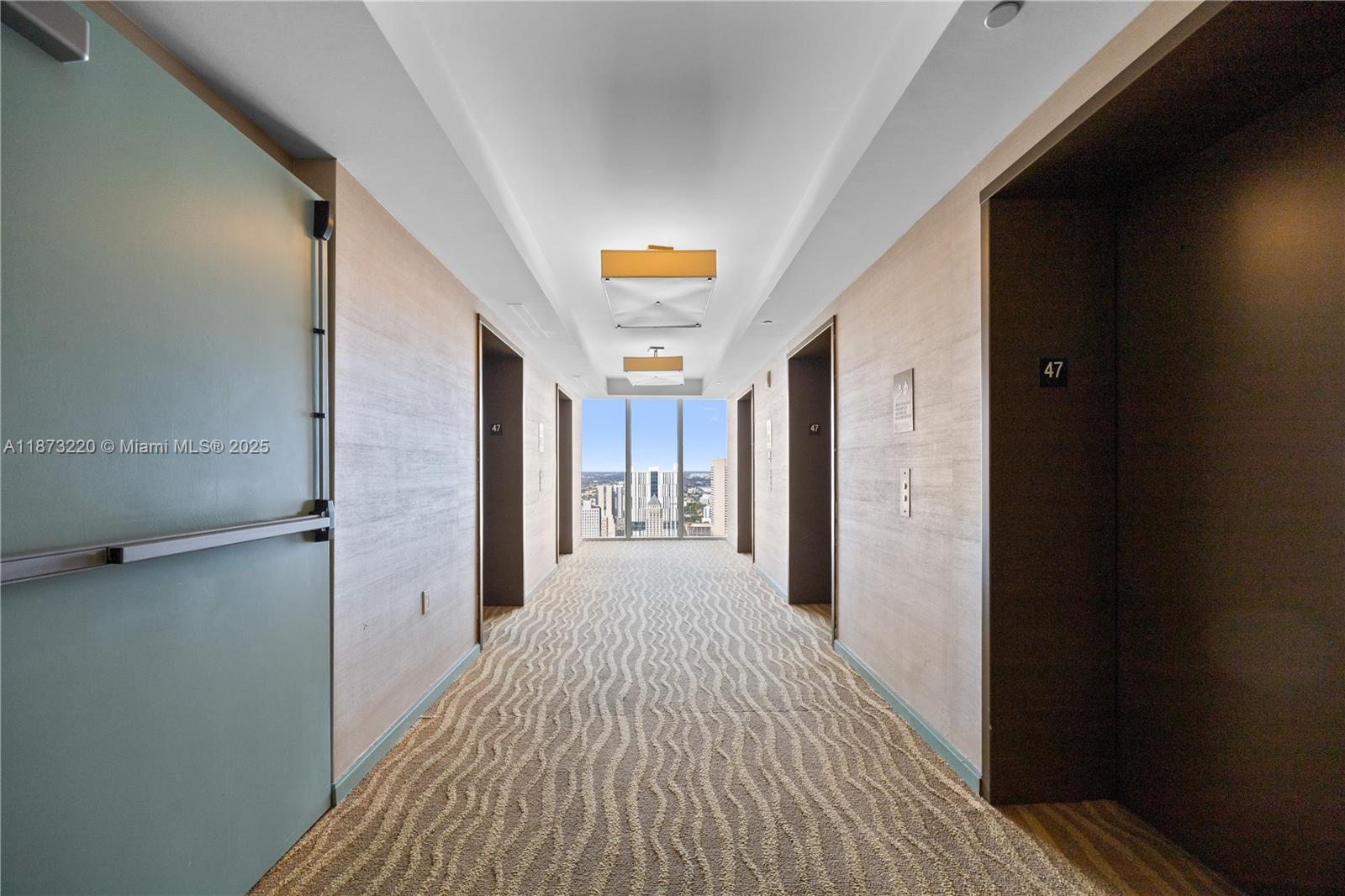 50 Biscayne Blvd # 4706